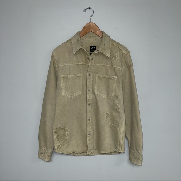 Zara Denim Overshirt Men's‎ Size Medium Khaki Tan Ripped Distressed - Picture 2 of 16